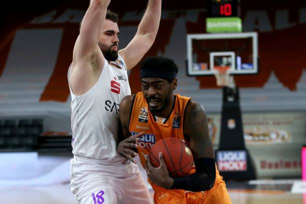 支球队的打 支球队的打