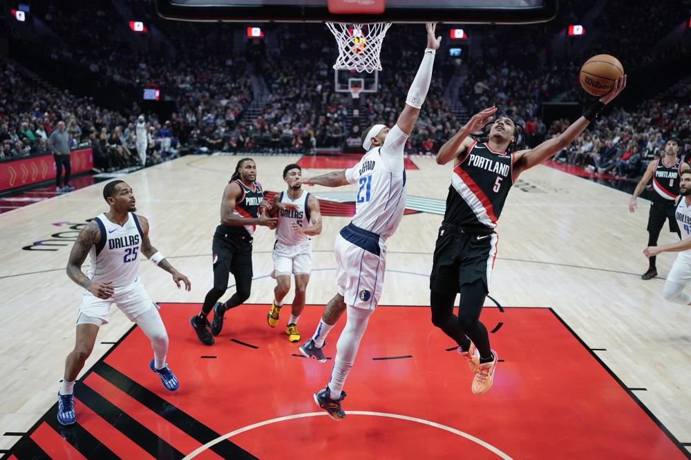 队长李盈作 队长李盈作